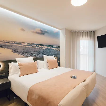Aparthotel Palau & *