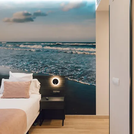 Palau & Aparthotel