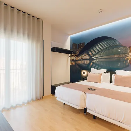 Palau & Aparthotel