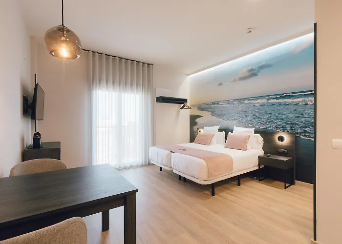 Palau & 4* ולנסיה