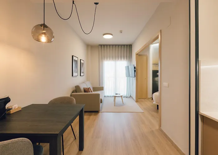 מלון דירות Palau & 4*