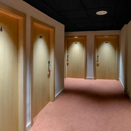 Aparthotel Palau & 4*